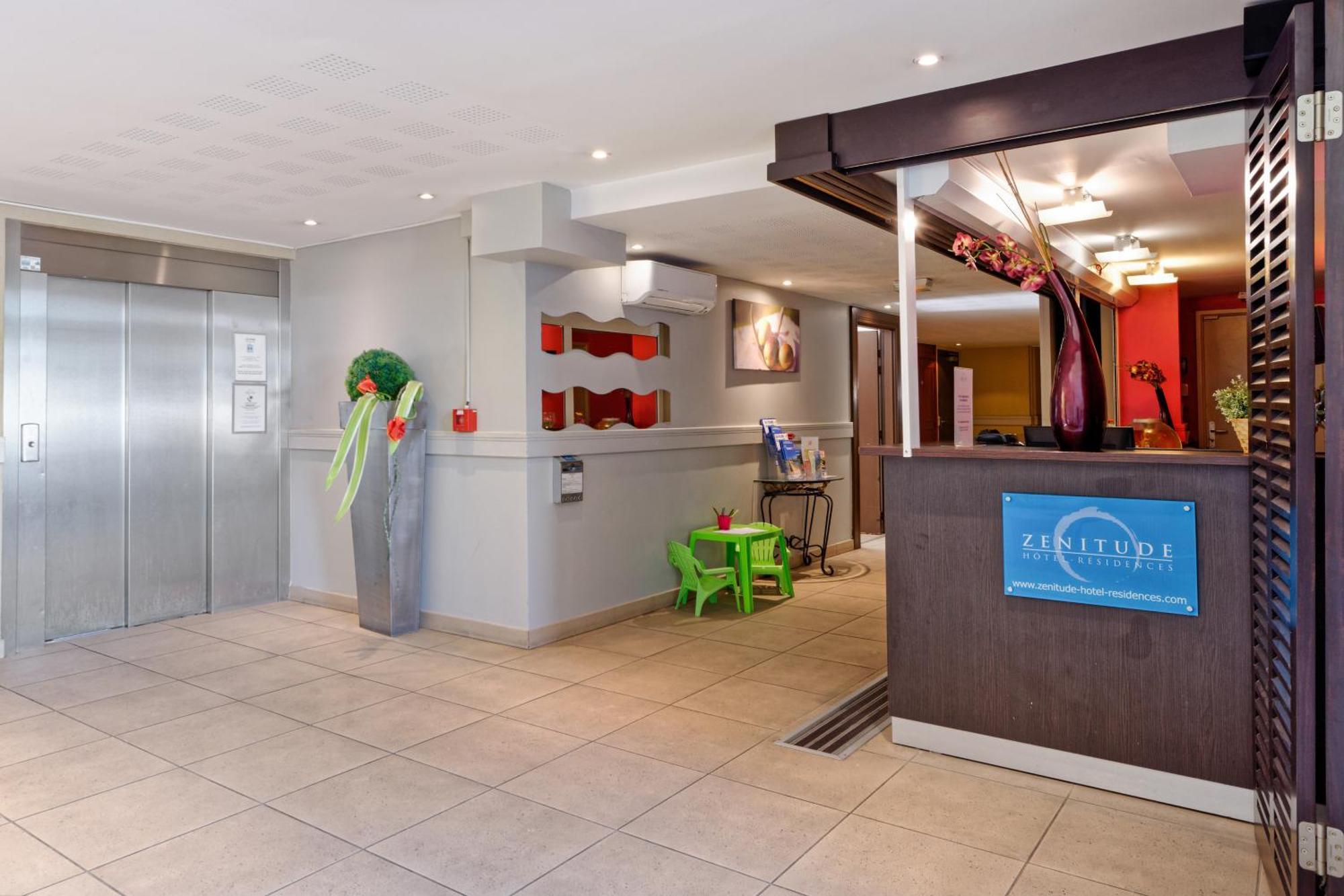 Comfort Aparthotel Six-Fours Six-Fours-les-Plages Eksteriør bilde