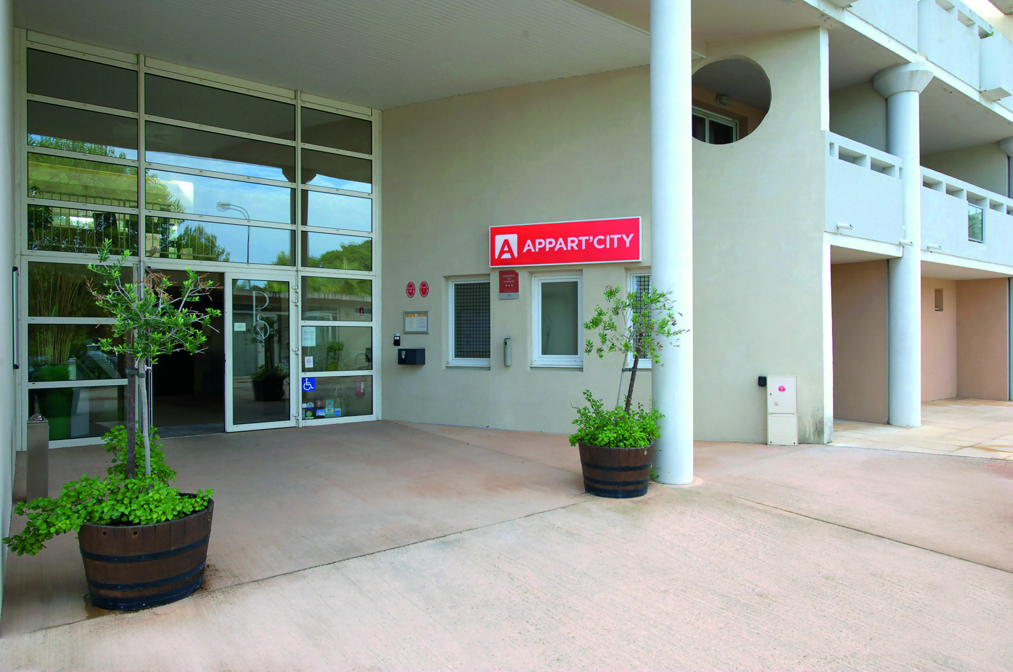 Comfort Aparthotel Six-Fours Six-Fours-les-Plages Eksteriør bilde